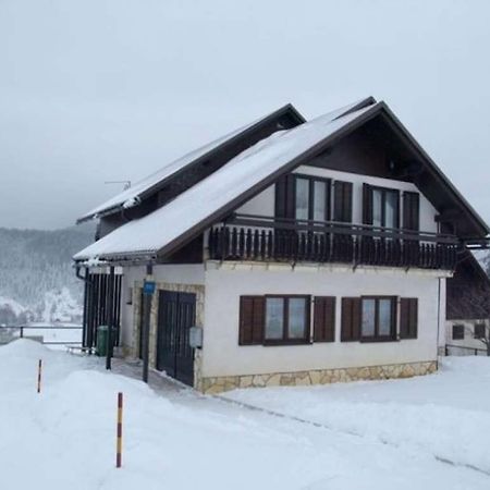 Apartman Svetlicic Ravna Gora Exterior foto