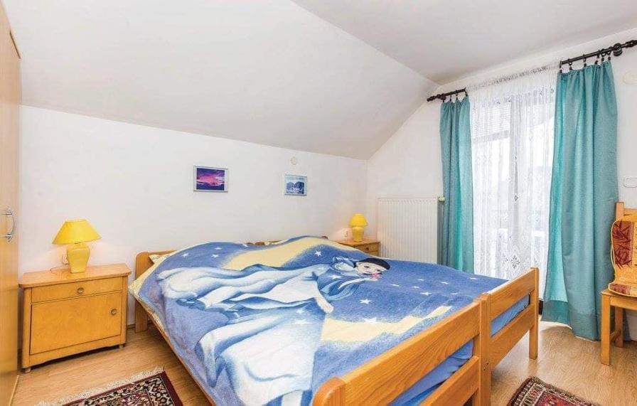 Apartman Svetlicic Ravna Gora Exterior foto